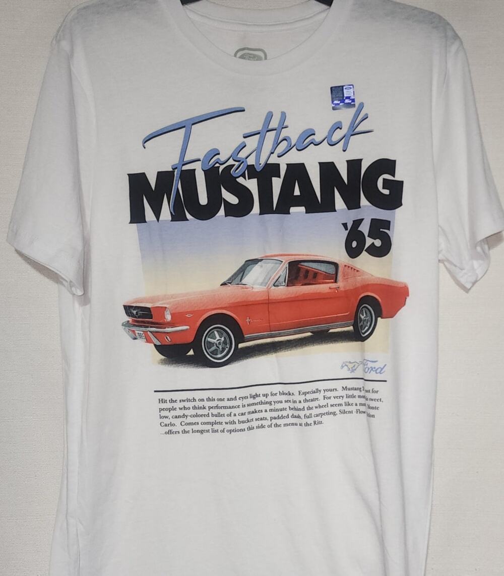 Ford Mustang men's medium shirt